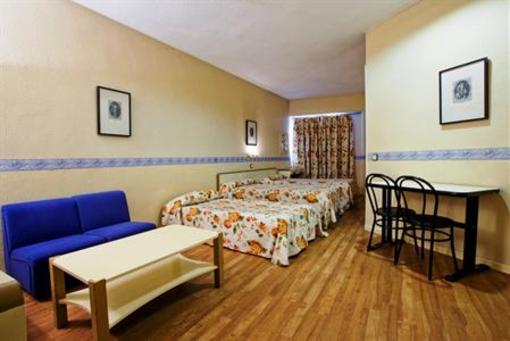 фото отеля Aparthotel Tribunal