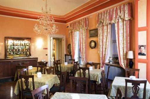 фото отеля Hotel Principi D'Acaja