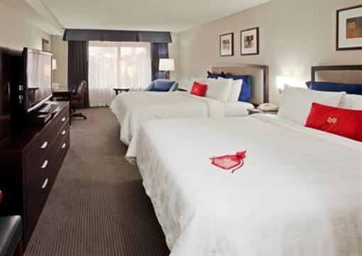 фото отеля Crowne Plaza Concord