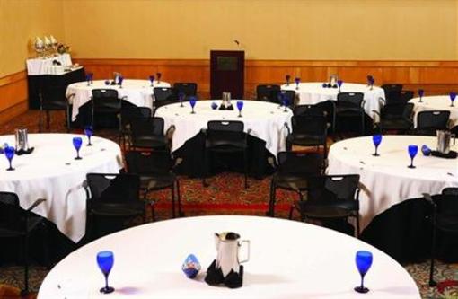 фото отеля Crowne Plaza Concord