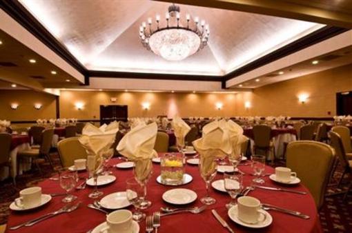 фото отеля Crowne Plaza Concord