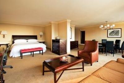 фото отеля Sheraton Baltimore City Center Hotel