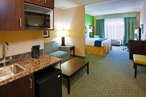 фото отеля Holiday Inn Express Hotel & Suites Newport South