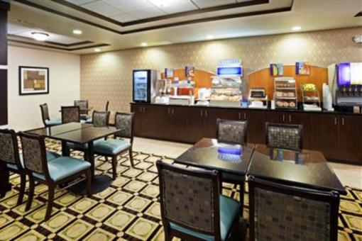 фото отеля Holiday Inn Express Hotel & Suites Newport South