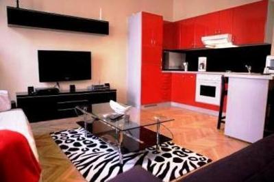 фото отеля Debo Apartments