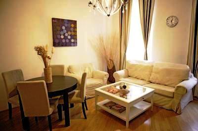 фото отеля Debo Apartments