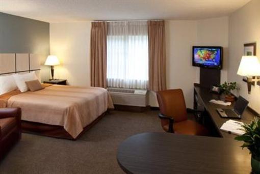 фото отеля Candlewood Suites Houston by the Galleria