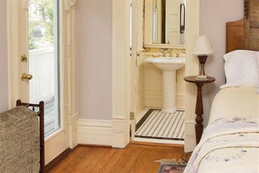 фото отеля Corinthian Bed & Breakfast