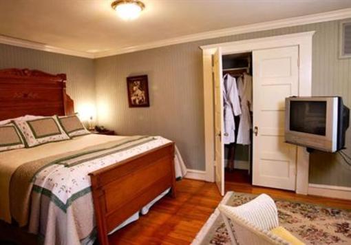 фото отеля Corinthian Bed & Breakfast