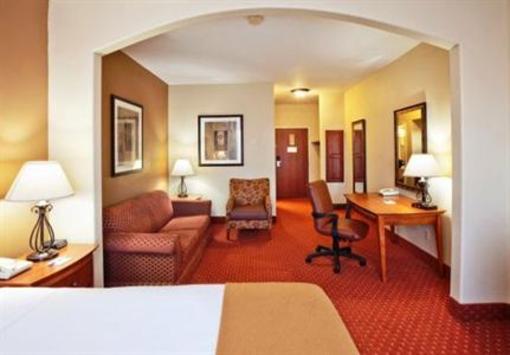 фото отеля Holiday Inn Express Hotel & Suites Airport Oklahoma City