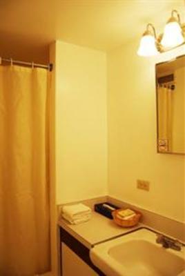 фото отеля Holiday Surf Hotel