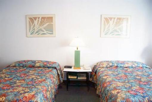 фото отеля Holiday Surf Hotel