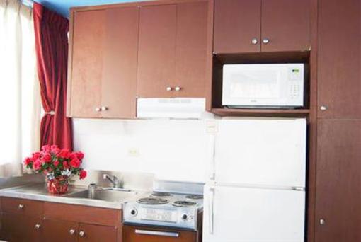 фото отеля Holiday Surf Hotel