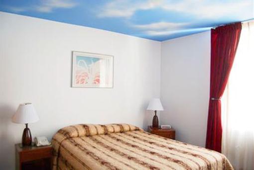 фото отеля Holiday Surf Hotel