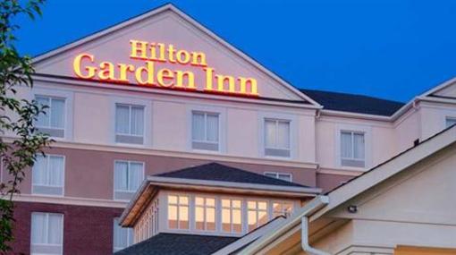 фото отеля Hilton Garden Inn Queens JFK Airport