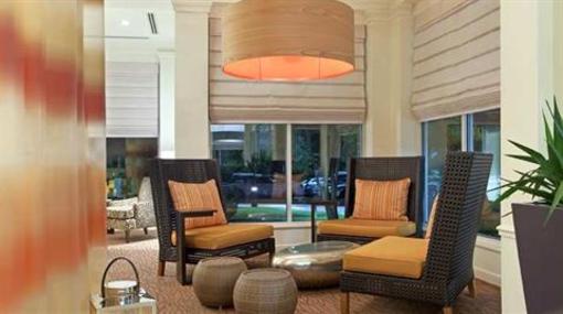фото отеля Hilton Garden Inn Queens JFK Airport