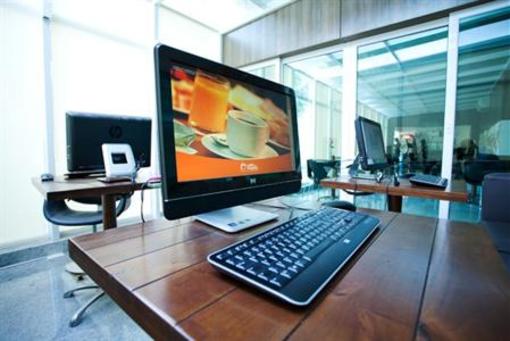 фото отеля Beach Class Suites