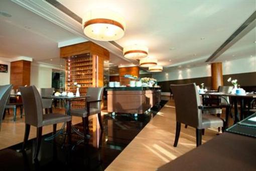 фото отеля Beach Class Suites