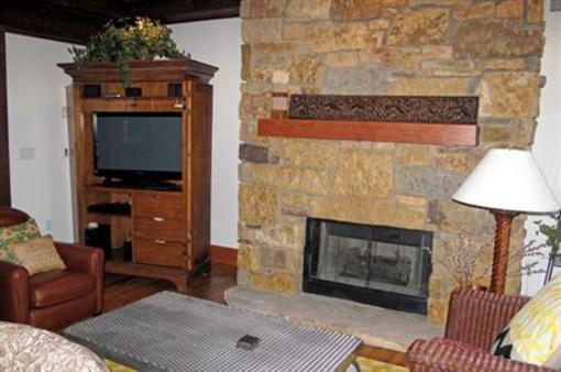 фото отеля Rendezvous Mountain Rentals