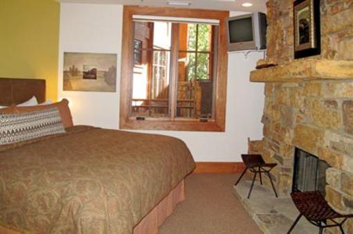 фото отеля Rendezvous Mountain Rentals