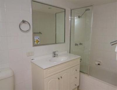 фото отеля Carrington Court Apartments Gold Coast