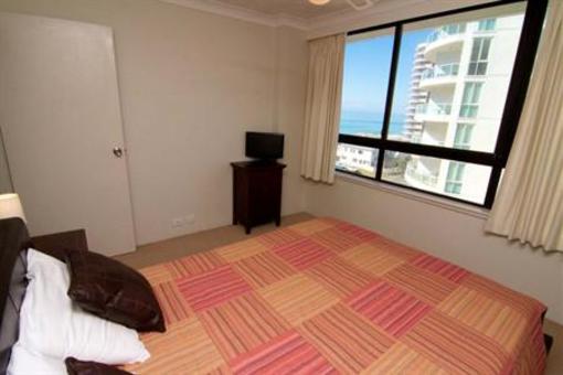 фото отеля Carrington Court Apartments Gold Coast