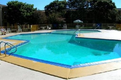 фото отеля Quality Inn North Austin