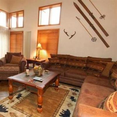 фото отеля Vacation Rentals at Snowcreek Resort in Mammoth Lakes