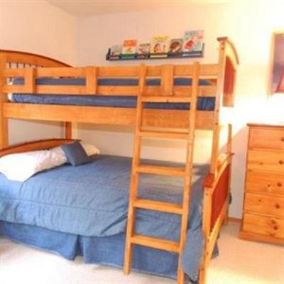 фото отеля Vacation Rentals at Snowcreek Resort in Mammoth Lakes