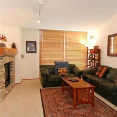 фото отеля Vacation Rentals at Snowcreek Resort in Mammoth Lakes