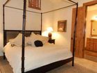 фото отеля Vacation Rentals at Snowcreek Resort in Mammoth Lakes