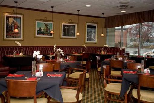 фото отеля Holiday Inn Cleveland Airport