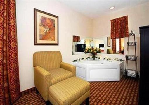 фото отеля Comfort Inn and Suites Downtown Kansas City (Missouri)