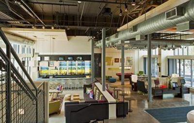 фото отеля aloft Birmingham Soho Square