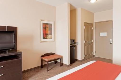 фото отеля Holiday Inn Meridian E - I 20/I 59