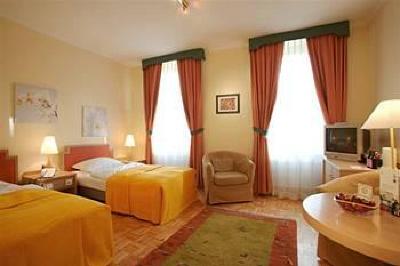 фото отеля Westbahn Hotel