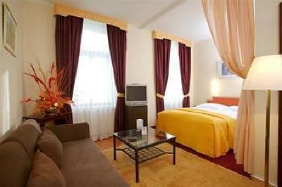 фото отеля Westbahn Hotel