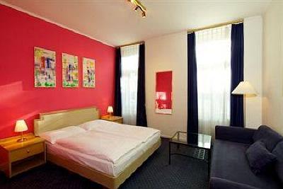 фото отеля Westbahn Hotel