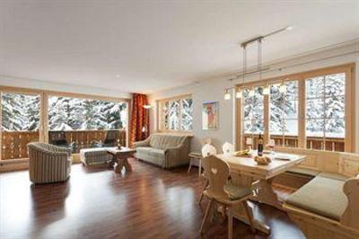 фото отеля Hotel Alpensonne Arosa