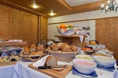 фото отеля Hotel Alpensonne Arosa