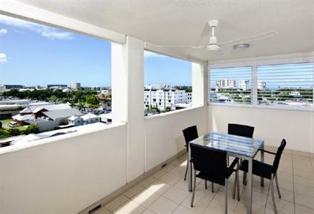 фото отеля Cairns Central Plaza Apartment Hotel