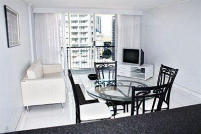 фото отеля Centrepoint Resort Gold Coast