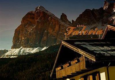 фото отеля Park Hotel Faloria Cortina d'Ampezzo