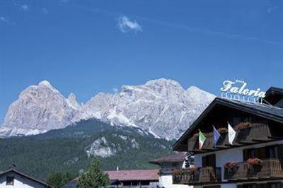 фото отеля Park Hotel Faloria Cortina d'Ampezzo