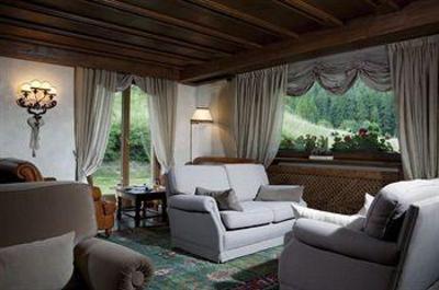 фото отеля Park Hotel Faloria Cortina d'Ampezzo