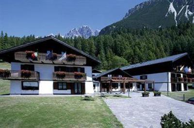 фото отеля Park Hotel Faloria Cortina d'Ampezzo