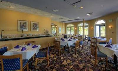 фото отеля Doubletree by Hilton, Cocoa Beach Oceanfront Hotel