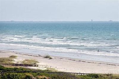 фото отеля Doubletree by Hilton, Cocoa Beach Oceanfront Hotel