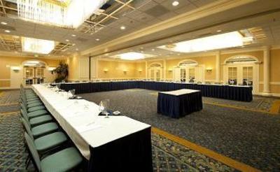 фото отеля Doubletree by Hilton, Cocoa Beach Oceanfront Hotel