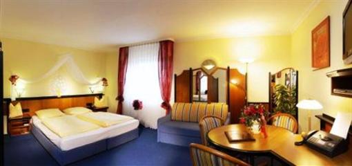 фото отеля Hotel Linderhof
